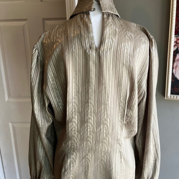 Vintage Gold Metallic Blouse Long Sleeve Cowl Neck Top Party Sparkly - Picture 11 of 14